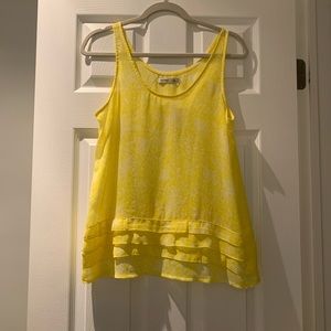 Old Navy Sheer yellow and white ruffled tank top Medium